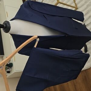 T.M Lewin Navy Blue Suit (Blazer 46R + Pant 40R)
